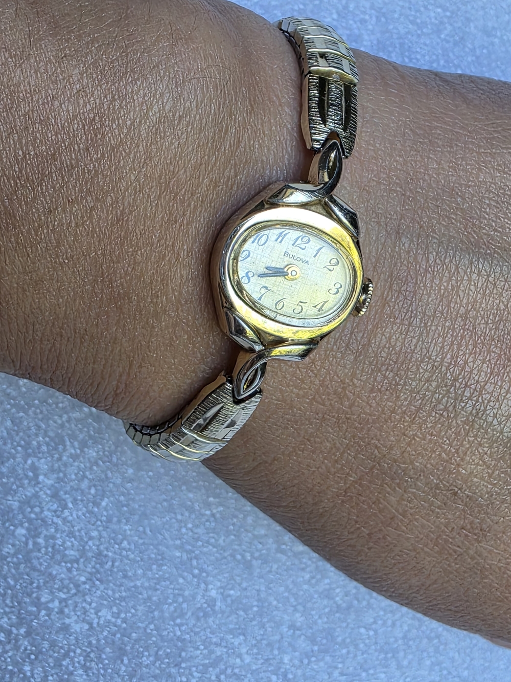 Vintage 1977 Bulova Ladies Cocktail Watch - 10K RGP - Mechanical Wind Up - Picture 10 of 10